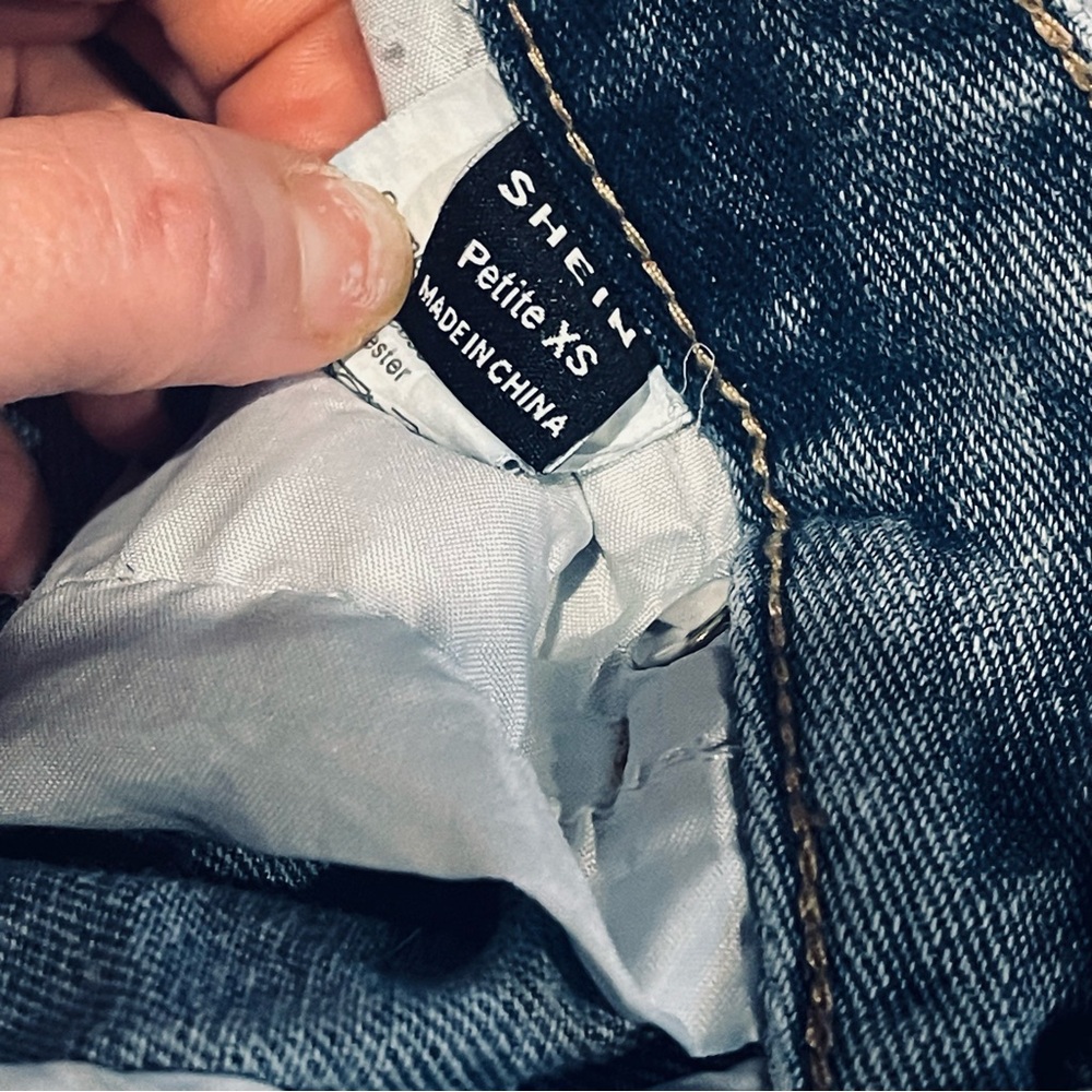 Shein Petite Jeans - Picture 3 of 6